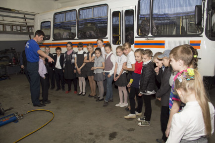 Экскурсия "Они первыми приходят на помощь ...."