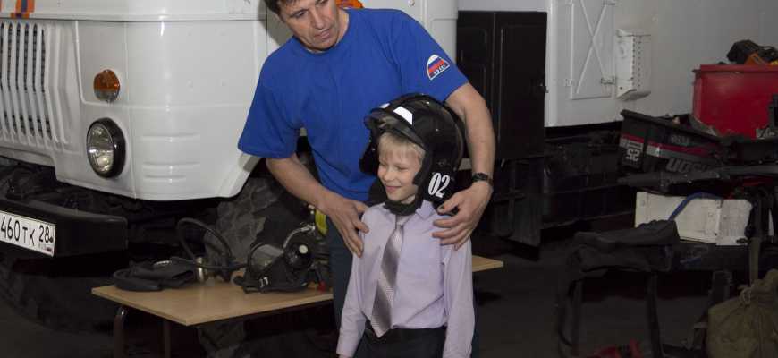 Экскурсия "Они первыми приходят на помощь ...."