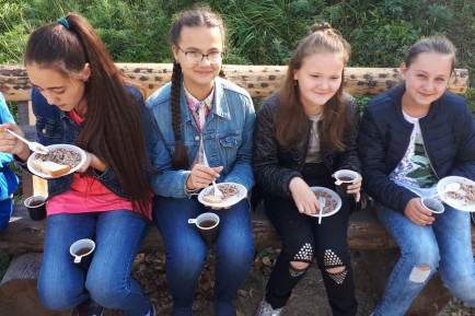 Экскурсия на базу партизанского отряда