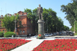 Памятник генерал-губернатору Восточной Сибири Николаю Муравьёву - Амурскому